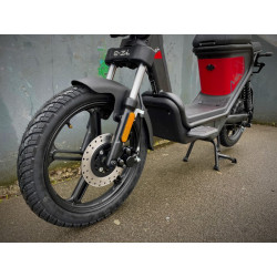 Електрически скутер Keeway E-ZI Mini Electric Scooter 2021 ЧЕРЕН